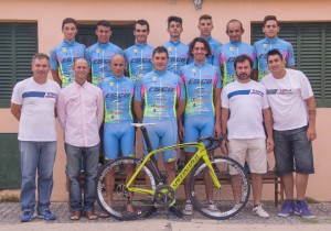 EQUIPO COMPLETO CON COLABORADORES